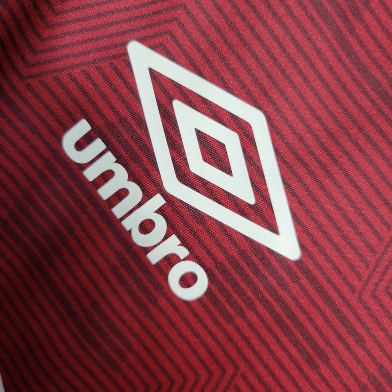 Camisa Fluminense Treino 23/24 - Umbro Torcedor Masculina - Lançamento