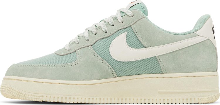 Nike Air Force 1 '07 LV8 'Certified Fresh - Enamel Green'