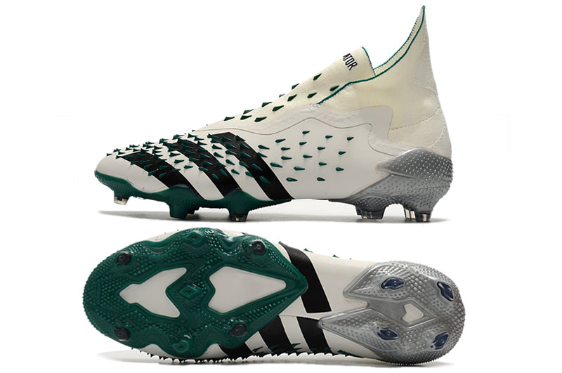 Chuteira Adidas PREDATOR FREAK