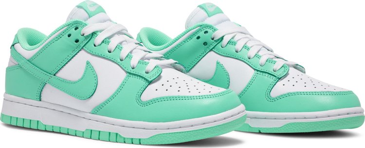 Nike Dunk Low 'Green Glow'